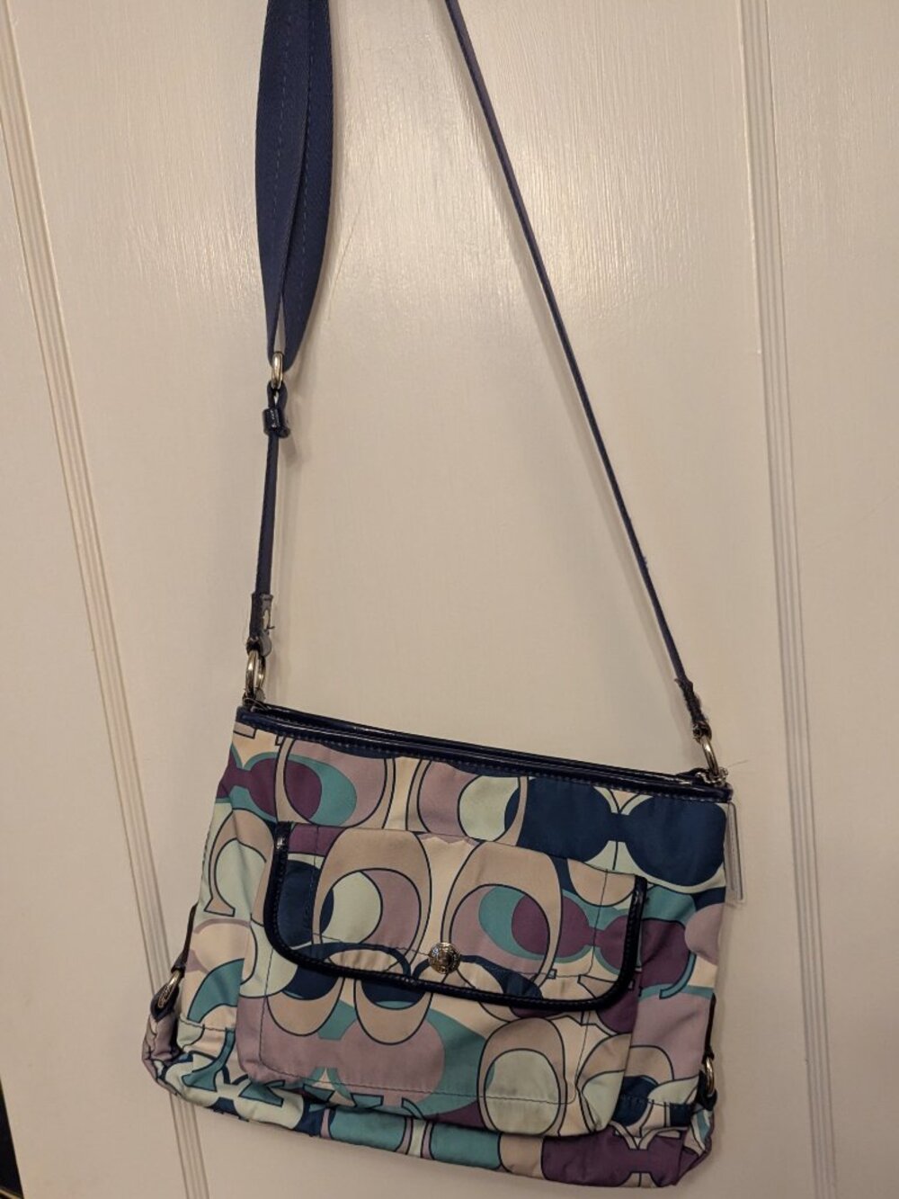 Coach F18839 Crossbody/Shoulder bag Nylon